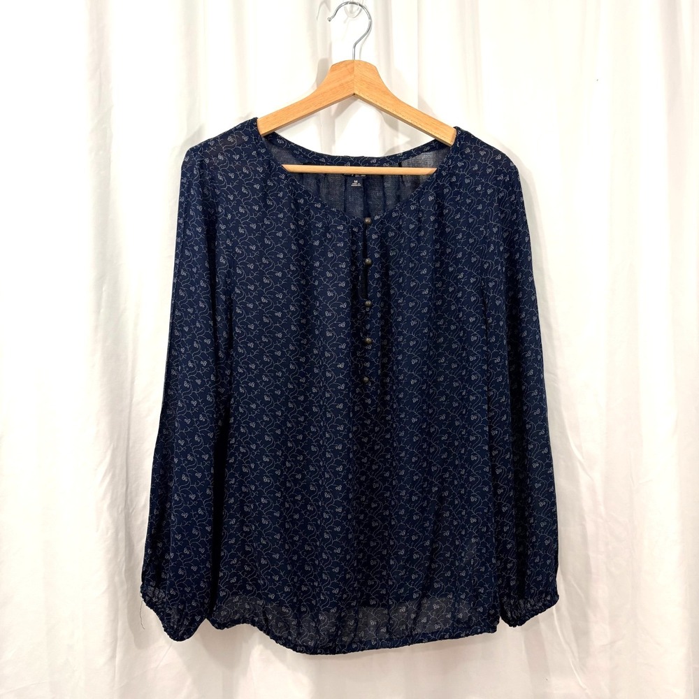 Lucky Brand Peasant Boho Top Navy Blue & White Floral, Semi-Sheer, Size M